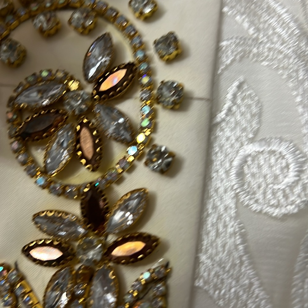 Turkish Maxi vest and Dress with Gold Embellishments comes with hats - Picture 10 of 10